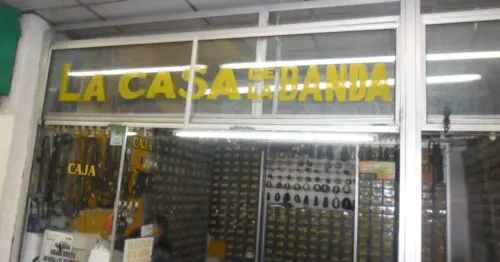 LA CASA DE LA BANDA LA CASA DE LA BANDA